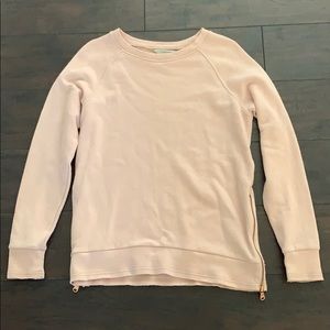 long sleeve light pink shirt